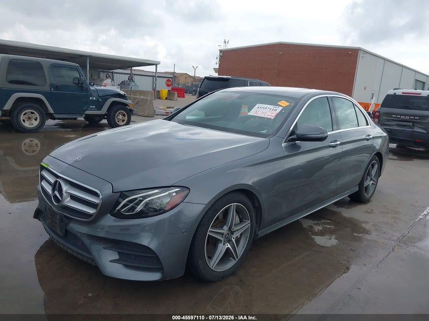 2018 Mercedes-benz E-klasse VIN WDDZF4JB5JA309834 IAAI salvage auction — WATER/FLOOD, Salvage (Texas), sold $6,000 on 2026-07-29 (photo 2)