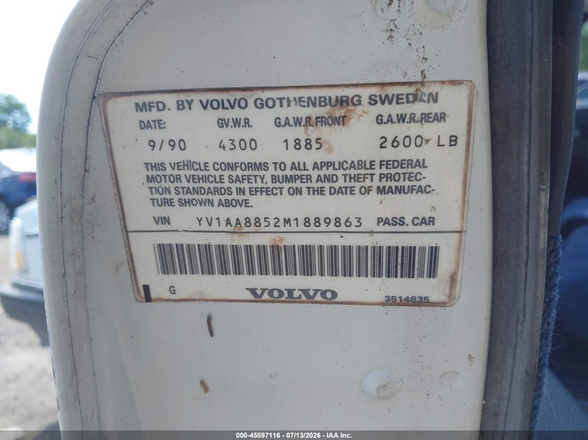 1991 Volvo 240 VIN YV1AA8852M1889863 IAAI salvage auction — NORMAL WEAR, Clear (Massachusetts), sold $25 on 2026-07-21 (photo 9)