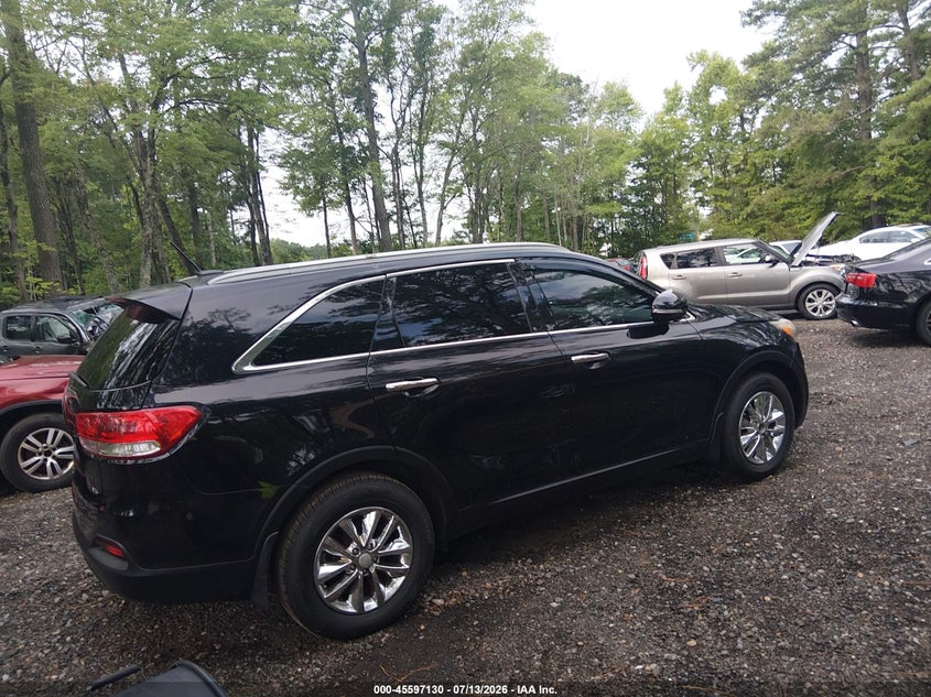 2017 Kia Sorento VIN 5XYPG4A52HG228423 IAAI salvage auction — NORMAL WEAR, Clear (Virginia), sold $1,125 on 2026-07-14 (photo 4)