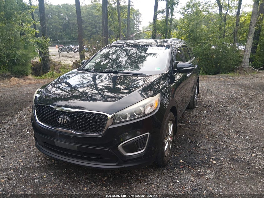 2017 Kia Sorento VIN 5XYPG4A52HG228423 IAAI salvage auction — NORMAL WEAR, Clear (Virginia), sold $1,125 on 2026-07-14 (photo 6)
