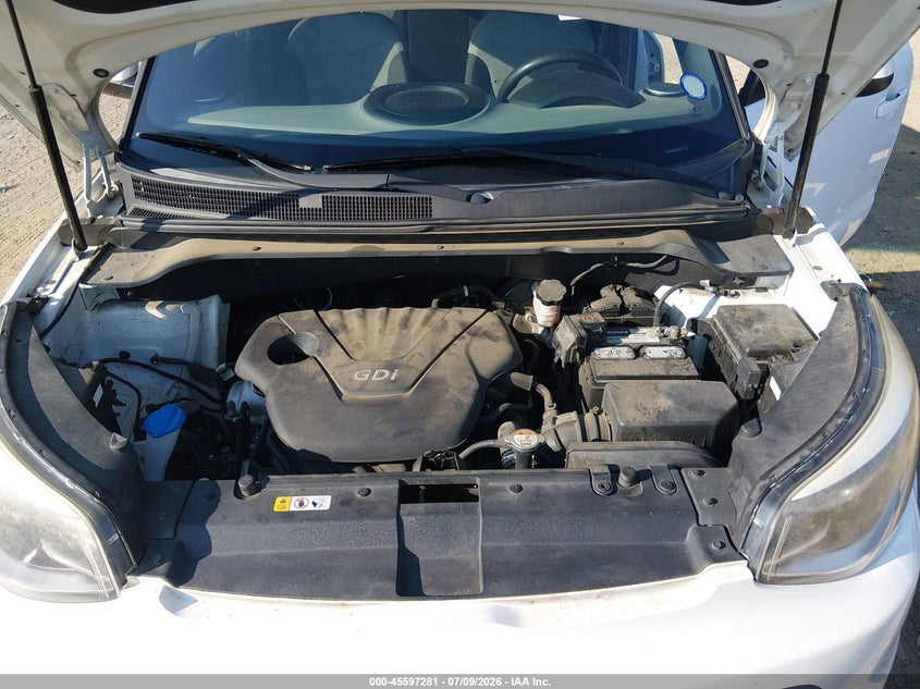 2015 Kia Soul VIN KNDJN2A21F7118382 IAAI salvage auction — NORMAL WEAR, Clear (Tennessee), sold $1,825 on 2026-07-15 (photo 9)