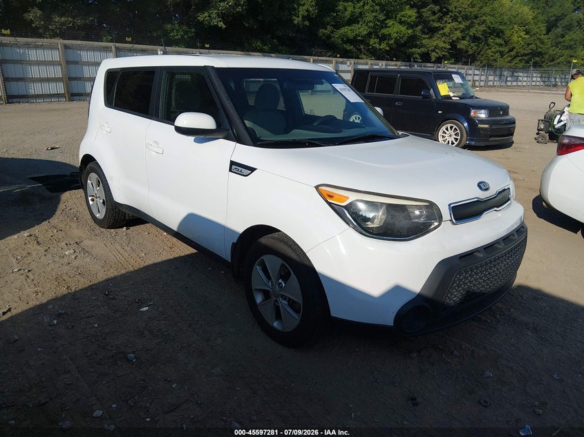 2015 Kia Soul VIN KNDJN2A21F7118382 IAAI salvage auction — NORMAL WEAR, Clear (Tennessee), sold $1,825 on 2026-07-15 (photo 1)