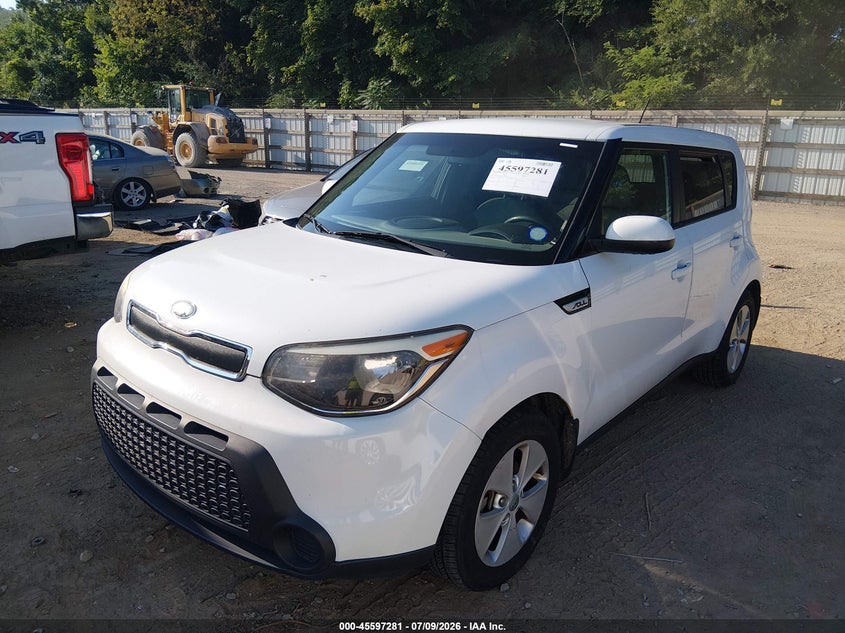 2015 Kia Soul VIN KNDJN2A21F7118382 IAAI salvage auction — NORMAL WEAR, Clear (Tennessee), sold $1,825 on 2026-07-15 (photo 2)
