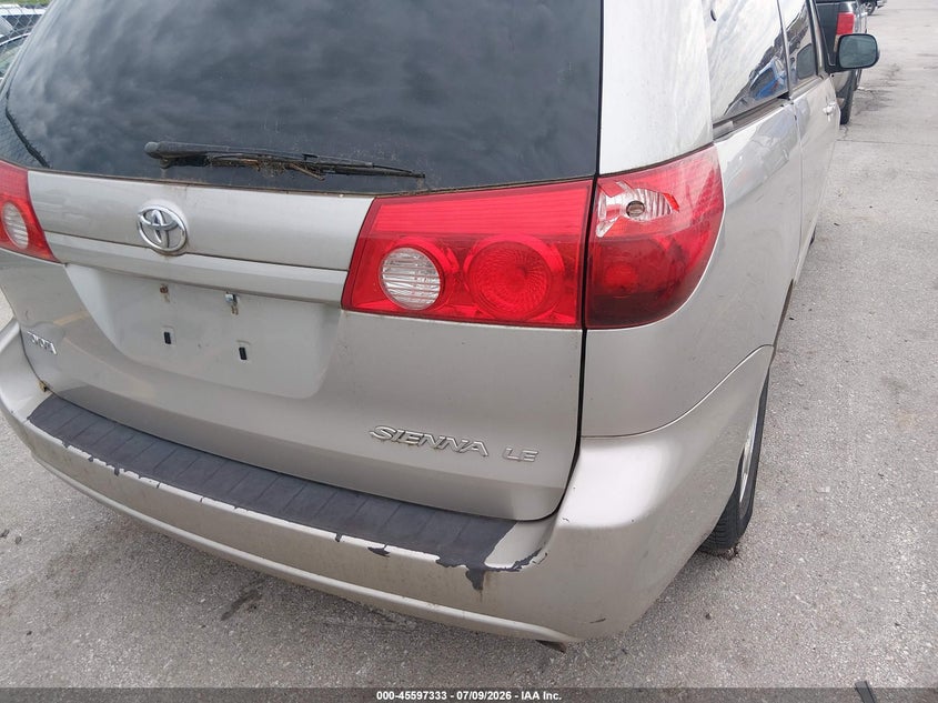 2009 Toyota Sienna VIN 5TDZK23C19S242437 IAAI salvage auction — NORMAL WEAR, Regular Certificate (Iowa), sold $525 on 2026-07-21 (photo 6)