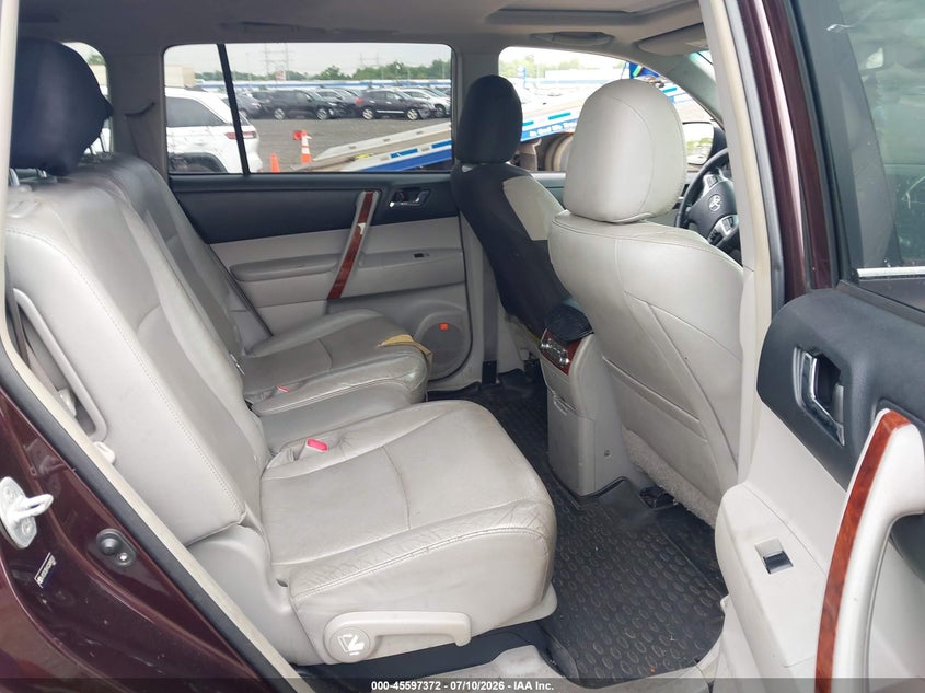 2012 Toyota Highlander VIN JTEDC3EH1C2009223 IAAI salvage auction — REAR END, Salvage Title, sold $850 on 2026-07-21 (photo 8)