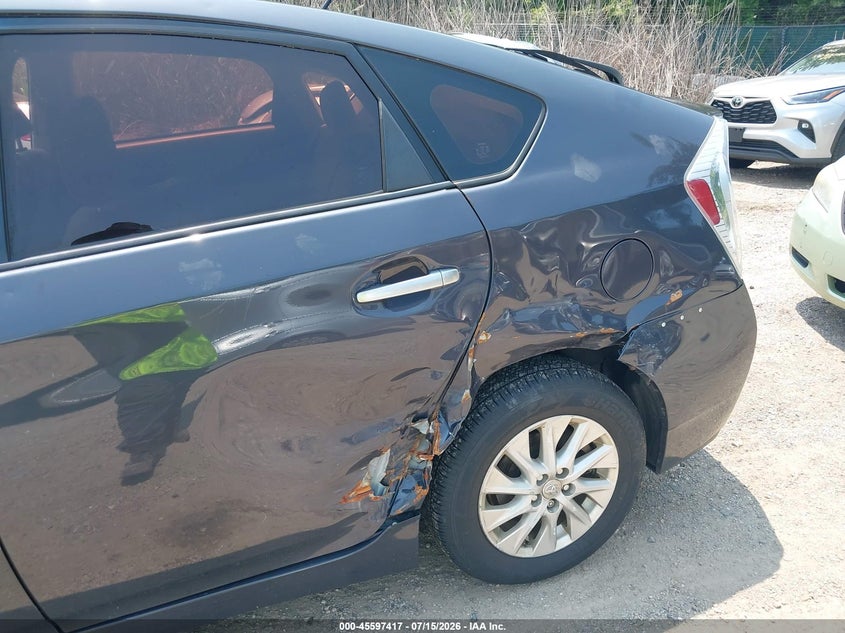 2014 Toyota Prius VIN JTDKN3DP4E3050263 IAAI salvage auction — NORMAL WEAR, Clear (Maryland), sold $825 on 2026-07-23 (photo 6)