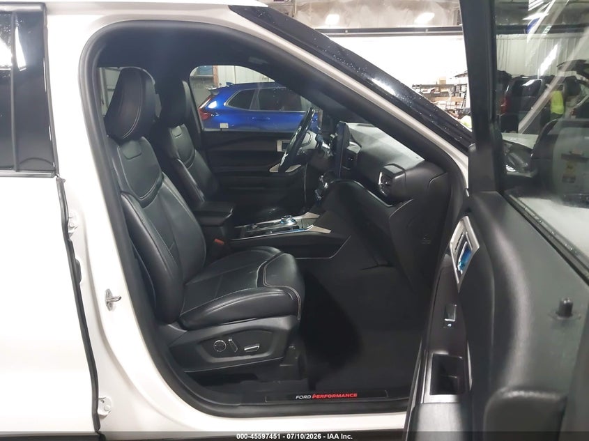 2020 Ford Explorer VIN 1FM5K8GC6LGB41516 IAAI salvage auction — HAIL, Wait Title, sold $12,000 on 2026-08-22 (photo 5)