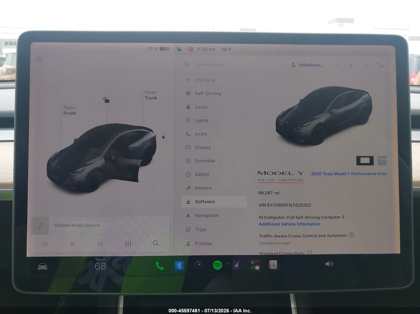 2020 Tesla Model y VIN 5YJYGDEF1LF025322 IAAI salvage auction — SIDE, Salvage Title, sold $8,050 on 2026-10-09 (photo 7)