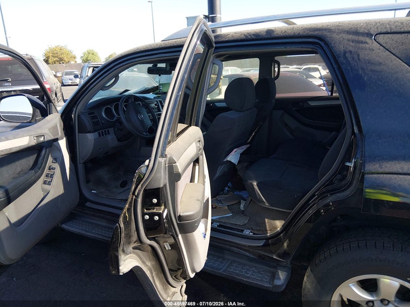 2005 Toyota 4runner VIN JTEZU14R658027492 IAAI salvage auction — REAR END, Salvage Certificate (California), sold $2,000 on 2026-07-17 (photo 8)