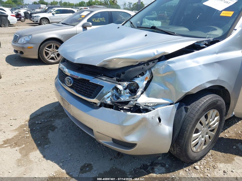 2012 Kia SEDONA VIN KNDMG4C72C6491704 IAAI salvage auction — FRONT END, Salvage (Ohio), sold $350 on 2026-07-25 (photo 6)