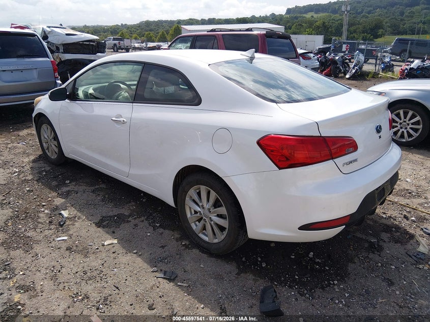 2015 Kia Forte VIN KNAFX6A82F5389102 IAAI salvage auction — FRONT END, Clear (Arkansas), sold $1,250 on 2026-07-31 (photo 3)