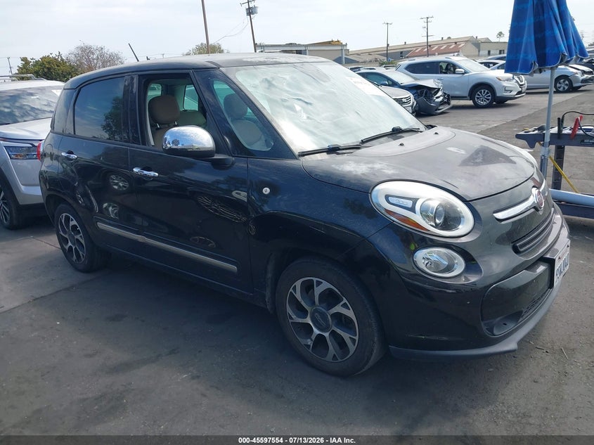 2014 Fiat 500l VIN ZFBCFACH3EZ005153 IAAI salvage auction — SIDE, Salvage Title, sold $550 on 2026-08-12 (photo 1)