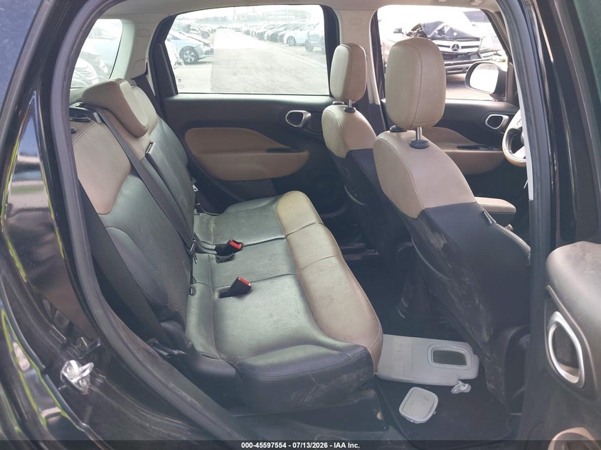 2014 Fiat 500l VIN ZFBCFACH3EZ005153 IAAI salvage auction — SIDE, Salvage Title, sold $550 on 2026-08-12 (photo 8)