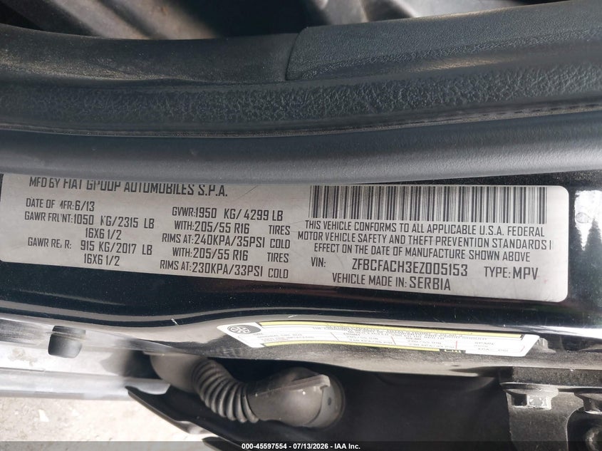 2014 Fiat 500l VIN ZFBCFACH3EZ005153 IAAI salvage auction — SIDE, Salvage Title, sold $550 on 2026-08-12 (photo 9)
