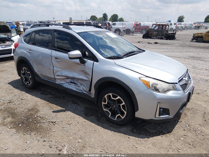 2017 Subaru Xv VIN JF2GPABC8HH271698 IAAI salvage auction — RIGHT SIDE, Salvage Title, sold $2,200 on 2026-08-03 (photo 1)