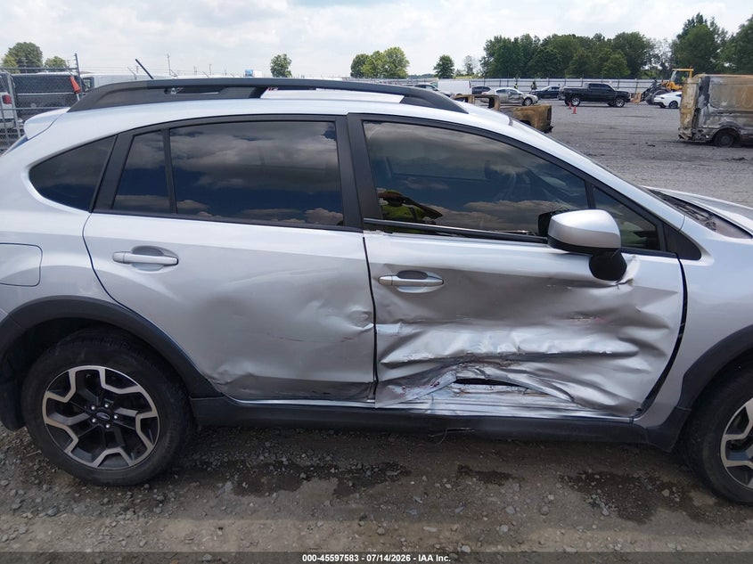 2017 Subaru Xv VIN JF2GPABC8HH271698 IAAI salvage auction — RIGHT SIDE, Salvage Title, sold $2,200 on 2026-08-03 (photo 6)