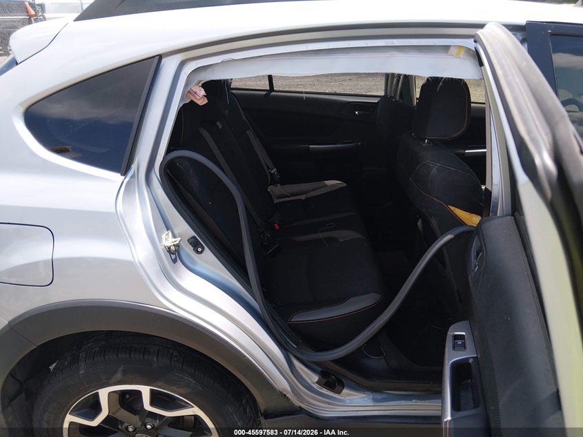 2017 Subaru Xv VIN JF2GPABC8HH271698 IAAI salvage auction — RIGHT SIDE, Salvage Title, sold $2,200 on 2026-08-03 (photo 8)
