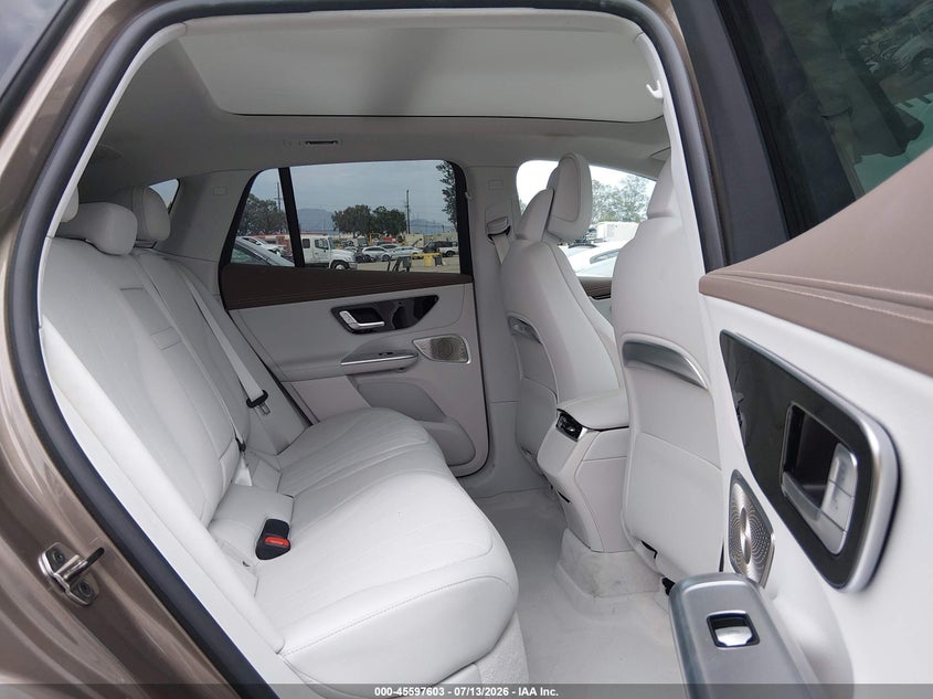 2024 Mercedes-benz VIN 4JGGM2BB9RA050847 IAAI salvage auction — REAR END, Salvage Title, sold $34,000 on 2026-08-20 (photo 8)