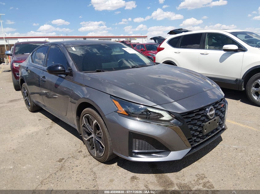 2024 Nissan Altima VIN 1N4BL4CW5RN385164 IAAI salvage auction — HAIL, Salvage Title, sold $12,600 on 2026-09-01 (photo 1)