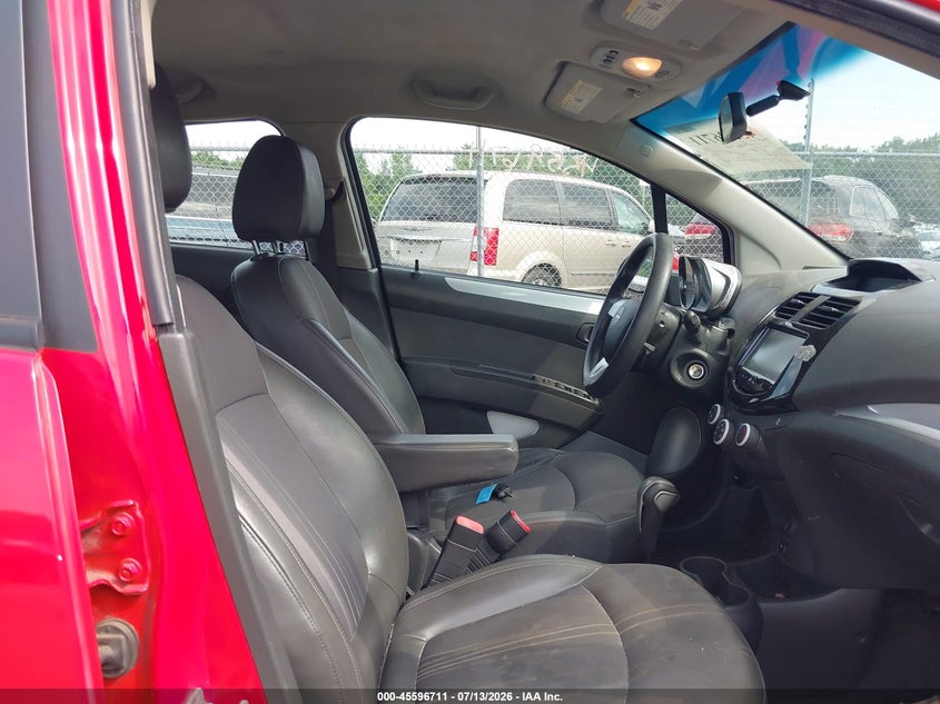 2015 Chevrolet Spark VIN KL8CD6S93FC739766 IAAI salvage auction — NORMAL WEAR, Clear (Connecticut), sold $650 on 2026-07-30 (photo 5)
