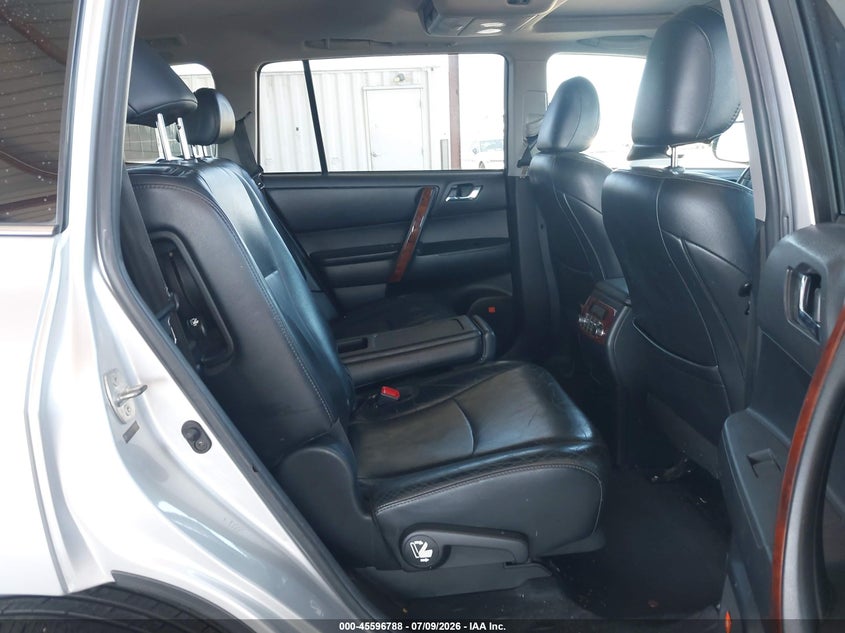 2012 Toyota Highlander VIN 5TDYK3EH2CS081694 IAAI salvage auction — FRONT END, Salvage (California), sold $2,900 on 2026-07-28 (photo 8)