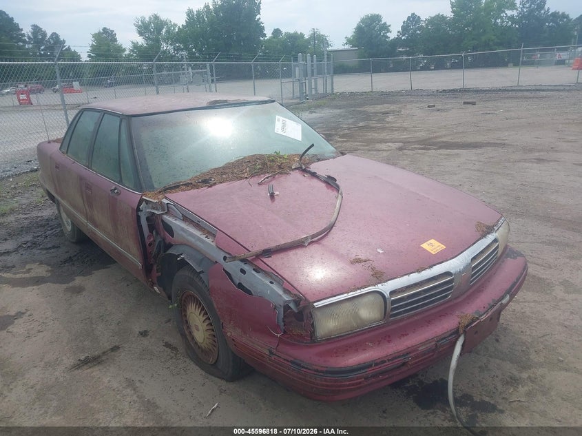 1995 Oldsmobile 98 VIN 1G3CX52K7S4321758 IAAI salvage auction — SIDE, Clear (Virginia), sold $275 on 2026-07-17 (photo 6)