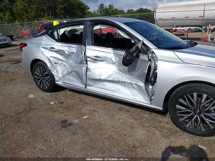 2026 Nissan Altima VIN 1N4BL4DV5TN319288 IAAI salvage auction — SIDE, Certificate Of Destruction (Florida), sold $4,850 on 2026-07-19 (photo 6)