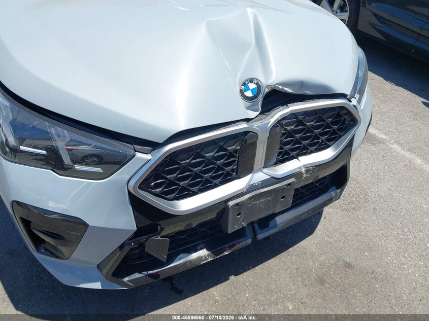 2025 BMW X2 VIN WBX63GM04S5309130 IAAI salvage auction — FRONT END, Clear (California), sold $18,400 on 2026-07-29 (photo 6)