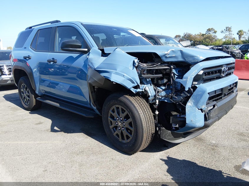 2026 Toyota 4runner VIN JTEVA5BR6T5129360 IAAI salvage auction — RIGHT FRONT, Salvage Title, sold $29,100 on 2026-07-29 (photo 1)