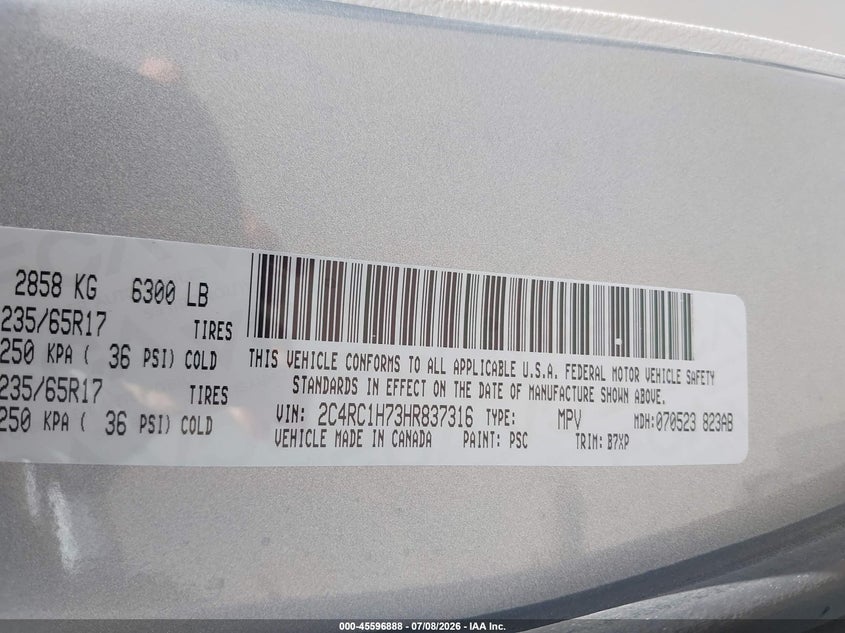 2017 Chrysler Pacifica VIN 2C4RC1H73HR837316 IAAI salvage auction — NORMAL WEAR, Sf97 (Hawaii), sold $8,000 on 2026-07-28 (photo 9)