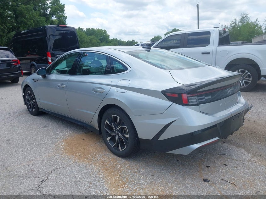 2024 Hyundai Sonata VIN KMHL64JA5RA384919 IAAI salvage auction — REAR END, Salvage Title, sold $9,550 on 2026-07-15 (photo 3)
