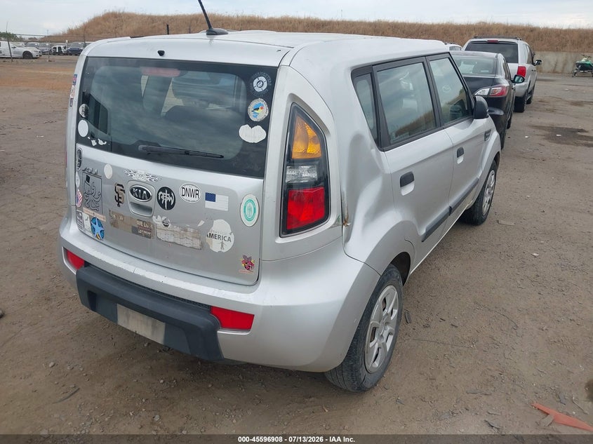 2010 Kia Soul VIN KNDJT2A1XA7122968 IAAI salvage auction — NORMAL WEAR, Clear - Dealer Only (California), sold $125 on 2026-07-29 (photo 4)