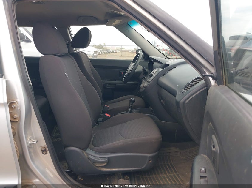 2010 Kia Soul VIN KNDJT2A1XA7122968 IAAI salvage auction — NORMAL WEAR, Clear - Dealer Only (California), sold $125 on 2026-07-29 (photo 5)