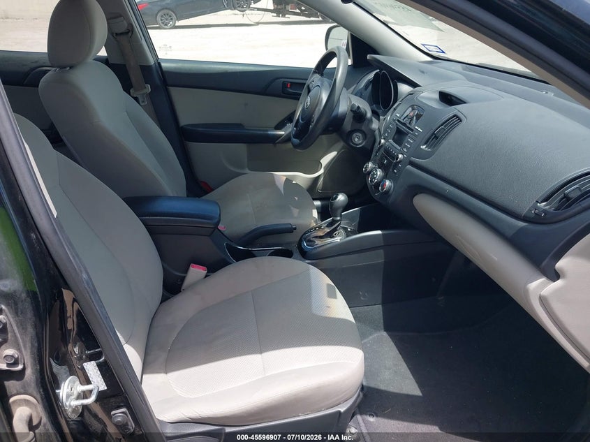 2011 Kia Forte VIN KNAFU4A22B5885777 IAAI salvage auction — NORMAL WEAR, Original (Texas), sold $50 on 2026-07-20 (photo 5)