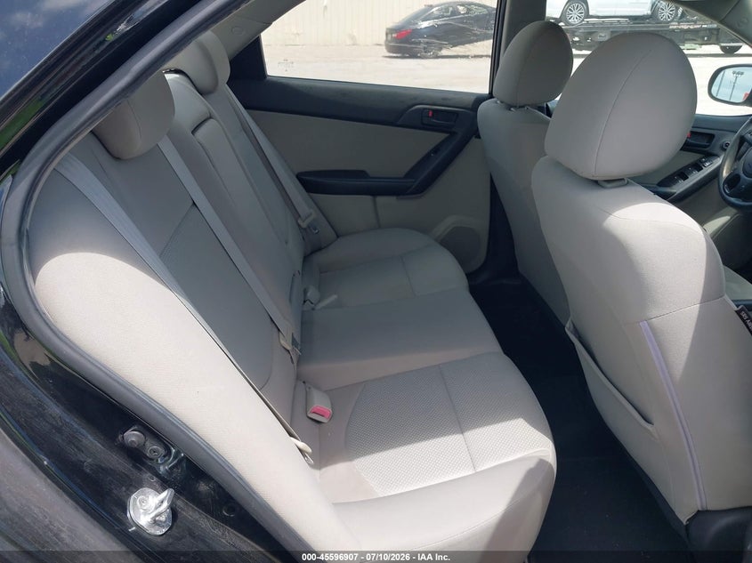2011 Kia Forte VIN KNAFU4A22B5885777 IAAI salvage auction — NORMAL WEAR, Original (Texas), sold $50 on 2026-07-20 (photo 8)