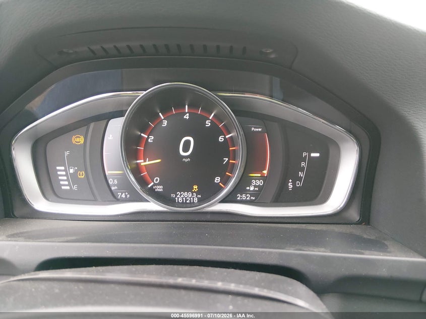 2017 Volvo V60 cross country VIN YV440MWK1H1039412 IAAI salvage auction — FRONT END, Salvage Title, sold $1,875 on 2026-08-07 (photo 7)