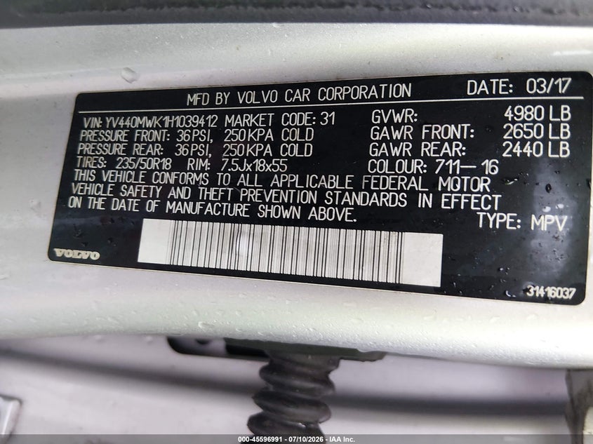 2017 Volvo V60 cross country VIN YV440MWK1H1039412 IAAI salvage auction — FRONT END, Salvage Title, sold $1,875 on 2026-08-07 (photo 9)