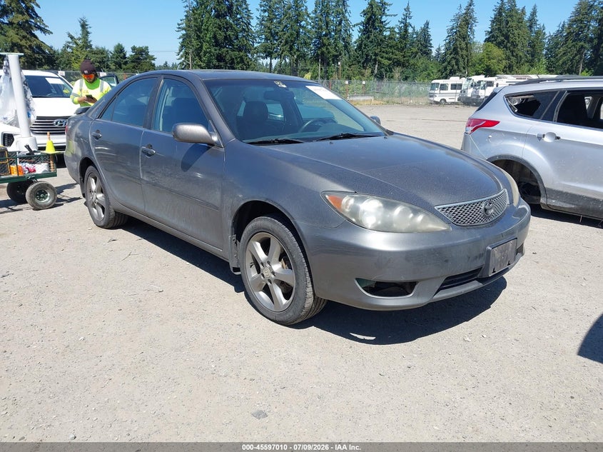2005 Toyota Camry VIN JTDBA30K850024515 IAAI salvage auction — NORMAL WEAR, Clear (Washington), sold $375 on 2026-07-29 (photo 1)