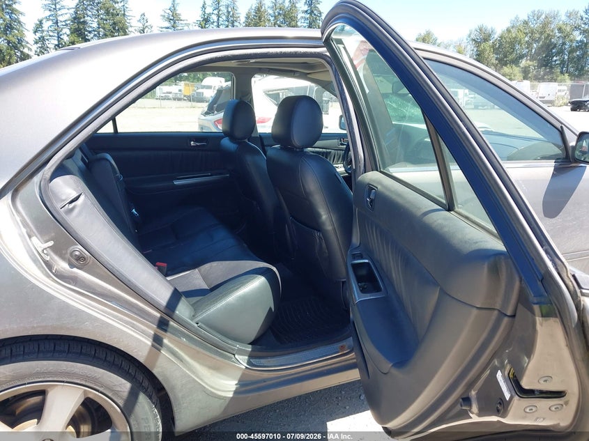 2005 Toyota Camry VIN JTDBA30K850024515 IAAI salvage auction — NORMAL WEAR, Clear (Washington), sold $375 on 2026-07-29 (photo 8)