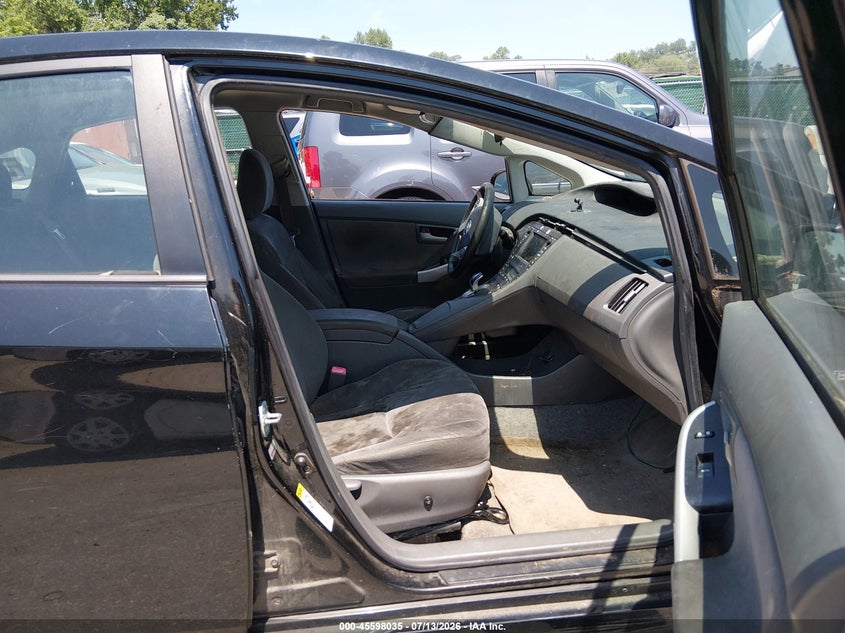 2010 Toyota Prius VIN JTDKN3DU4A0234880 IAAI salvage auction — NORMAL WEAR, Clear-Dealer Only (Maryland), sold $800 on 2026-07-30 (photo 5)