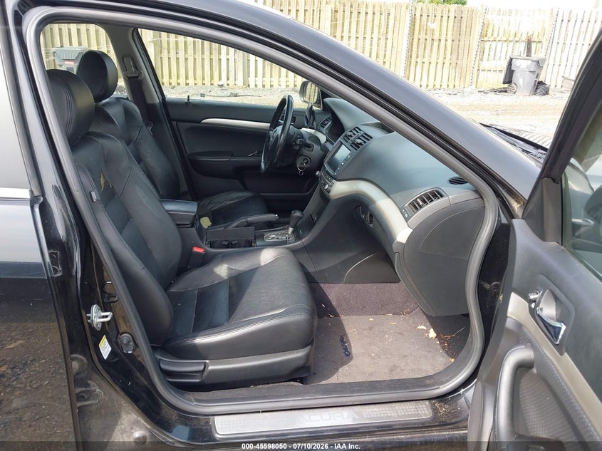 2004 Acura Tsx VIN JH4CL96914C035180 IAAI salvage auction — NORMAL WEAR, Clear (Virginia), sold $725 on 2026-07-23 (photo 5)
