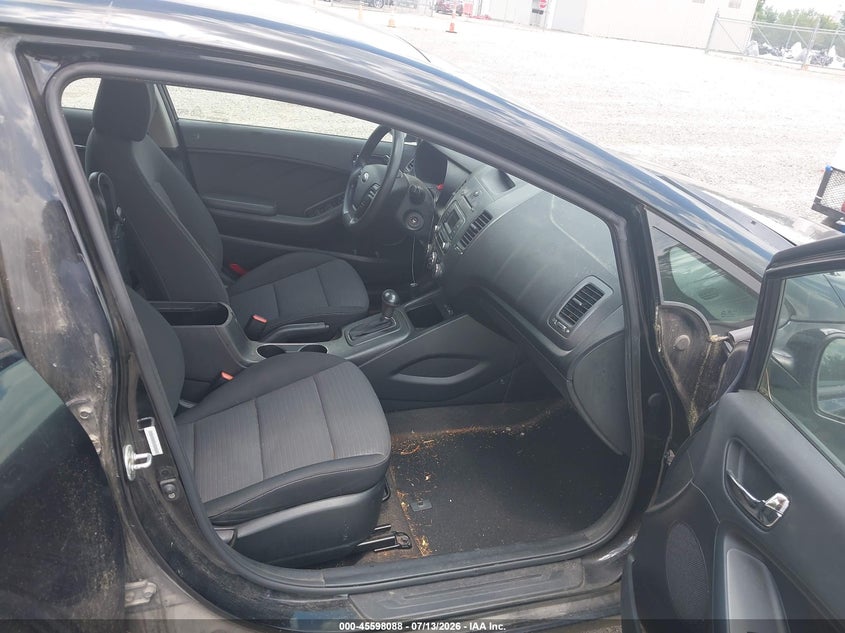 2014 Kia Forte VIN KNAFX4A67E5166832 IAAI salvage auction — NORMAL WEAR, Original (Ohio), sold $175 on 2026-07-28 (photo 5)
