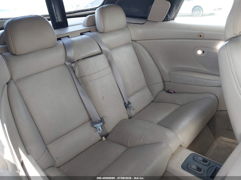 2004 Volvo C70 VIN YV1NC63D74J049902 IAAI salvage auction — NORMAL WEAR, Clear (Florida), sold $150 on 2026-08-13 (photo 8)