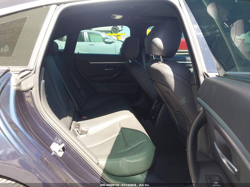 2018 BMW 4er VIN WBA4J1C59JBG79008 IAAI salvage auction — REAR END, Salvage (California), sold $5,450 on 2026-08-05 (photo 8)