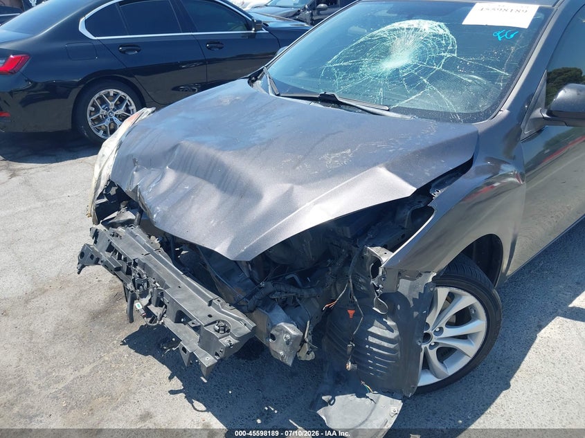 2011 Mazda 3 VIN JM1BL1U62B1481659 IAAI salvage auction — FRONT END, Salvage (California), sold $225 on 2026-07-30 (photo 6)