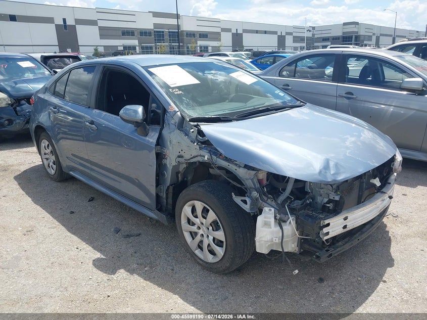 2024 Toyota Corolla VIN JTDBCMFE1R3044398 — IAAI salvage auction photo