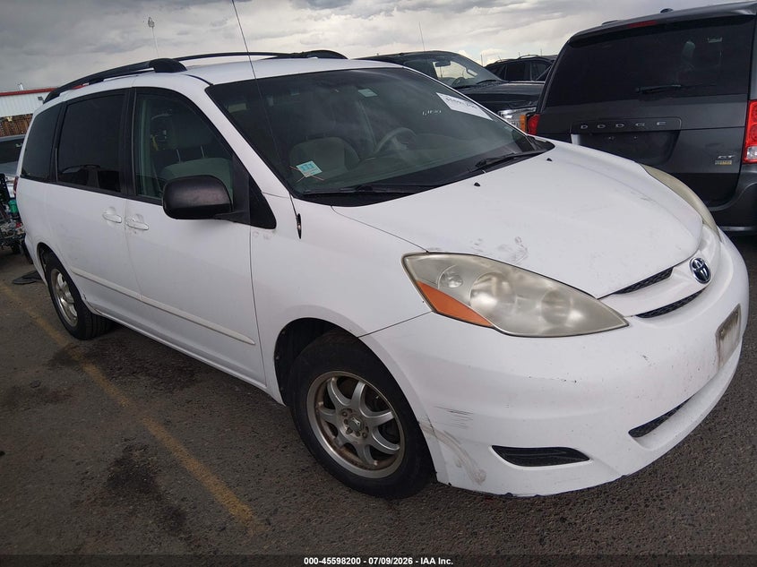 2008 Toyota Sienna VIN 5TDZK23C58S185934 IAAI salvage auction — NORMAL WEAR, Clear (Texas), sold $500 on 2026-07-28 (photo 1)