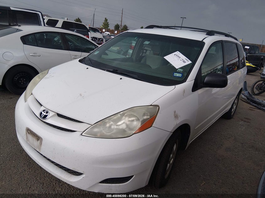 2008 Toyota Sienna VIN 5TDZK23C58S185934 IAAI salvage auction — NORMAL WEAR, Clear (Texas), sold $500 on 2026-07-28 (photo 2)