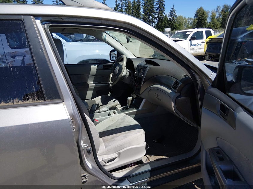 2010 Subaru Forester VIN JF2SH6BC7AH905450 IAAI salvage auction — NORMAL WEAR, Affidavit In Lieu Of Title - Non-Public (Washington), sold $425 on 2026-07-29 (photo 5)