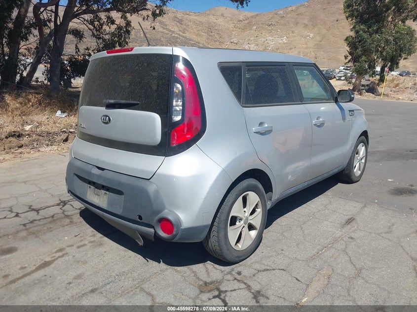 2016 Kia Soul VIN KNDJN2A29G7872244 IAAI salvage auction — NORMAL WEAR, Clear - Dealer Only (California), sold $550 on 2026-07-28 (photo 4)